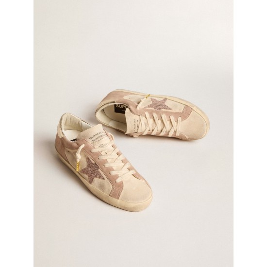 Woman's Super-Star in pale pink suede with suede star and platinum heel tab