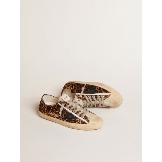 V-Star in leopard pony skin with black leather star and heel tab